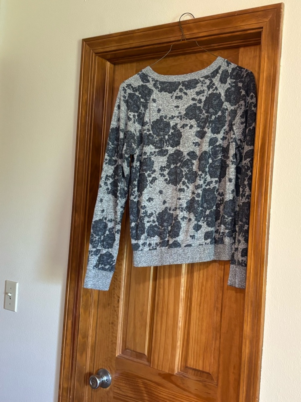 Z Supply Heather Gray Knit Top - Picture 6 of 10
